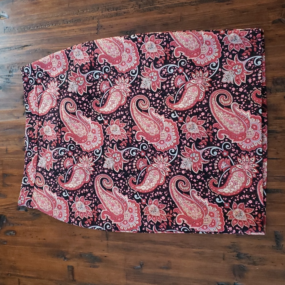 Talbots Paisley Pencil Skirt Size 8P